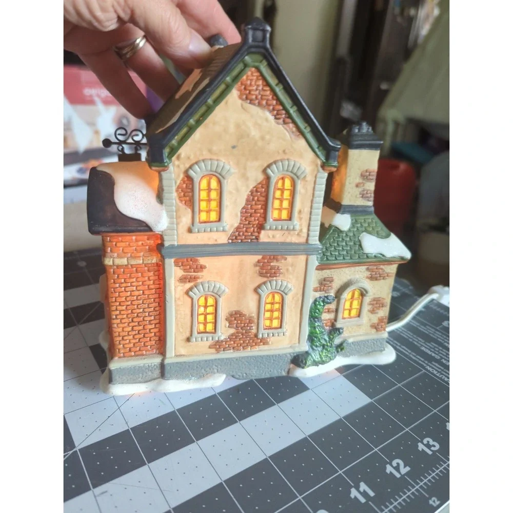 Christmas Snow Village Porcelain Bed And Breakfast Victorian Country Cottage